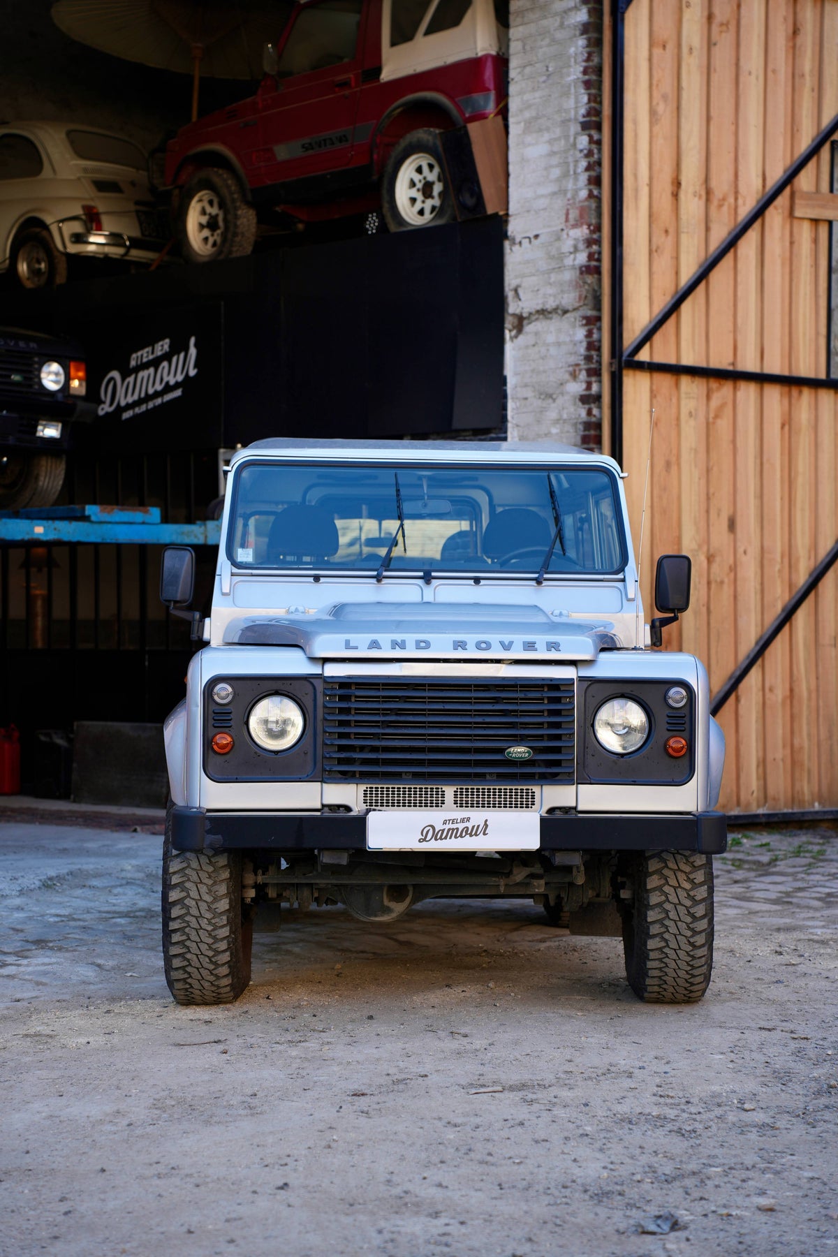 Land Rover Defender 90 TD4 Grey