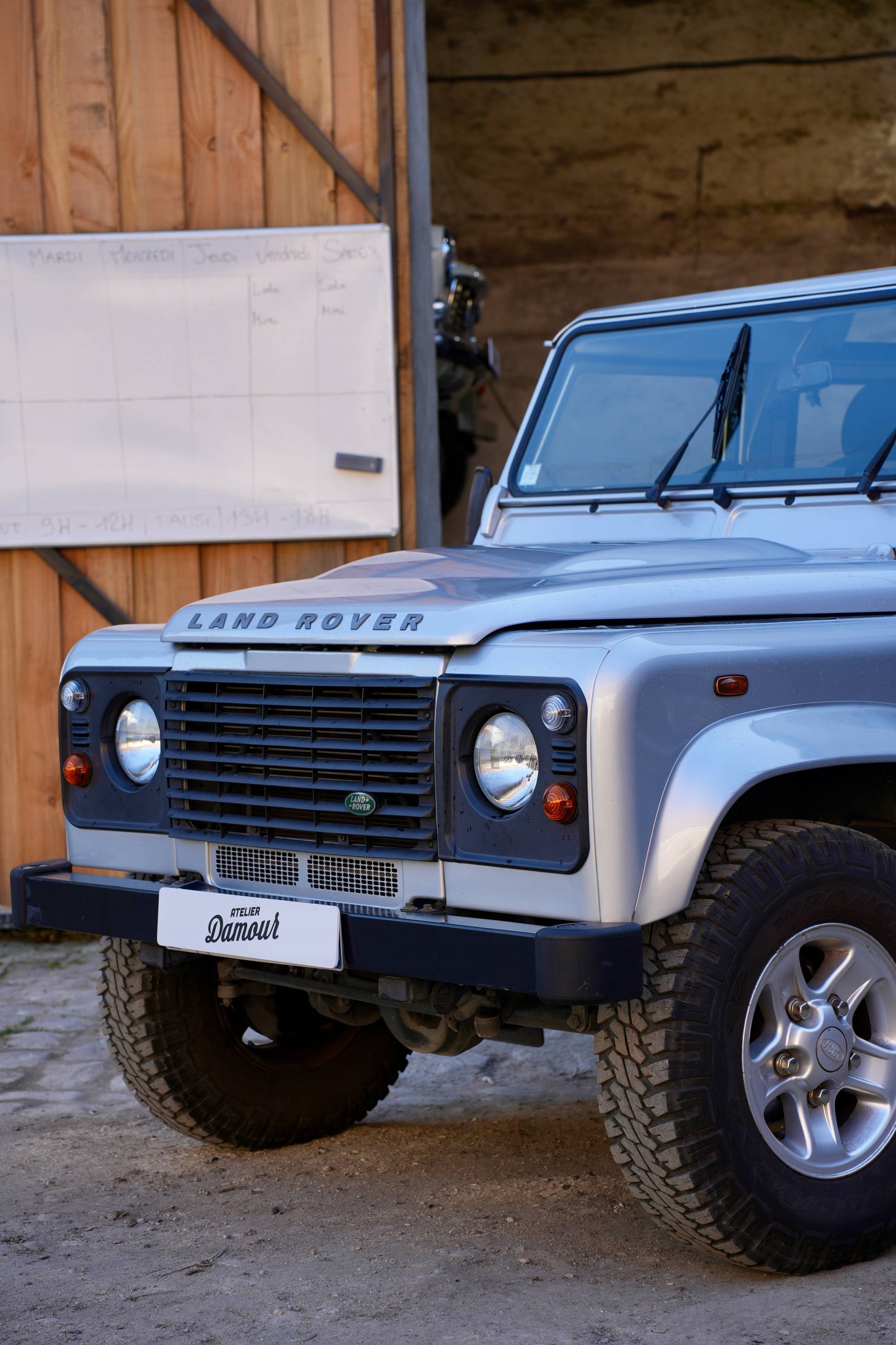 LAND ROVER DEFENDER TD4 90