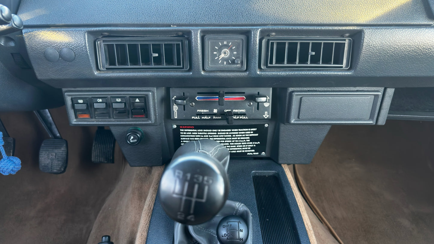 Range Rover Classic Sahara Dust
