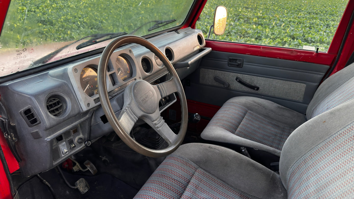 Suzuki Santana SJ410