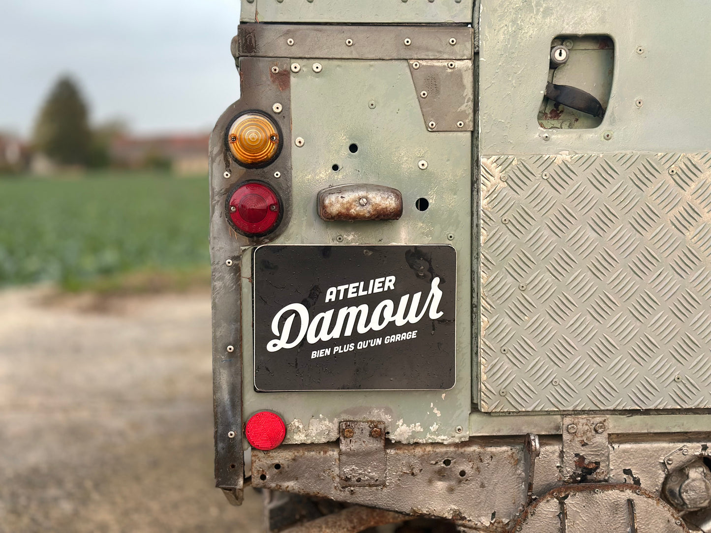 Land Rover Series III Station Wagon 88