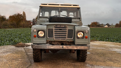 Land Rover Series III Station Wagon 88
