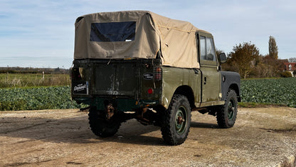 Land Rover Series III Station Wagon 88