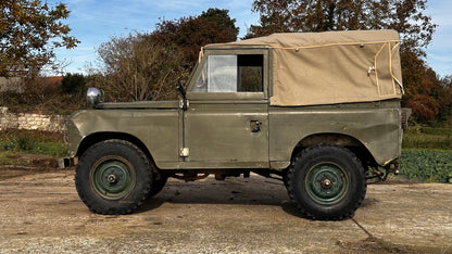 Land Rover Series III Station Wagon 88