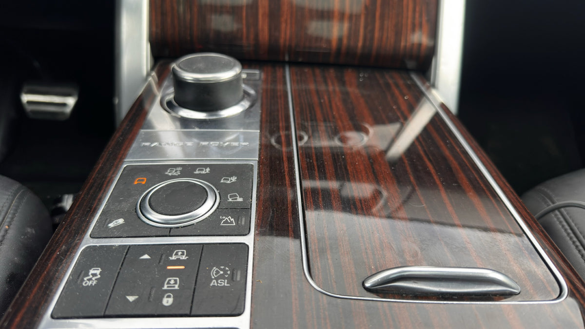PAINT & FINISHES