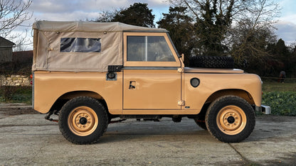 Land Rover Series III Station Wagon 88