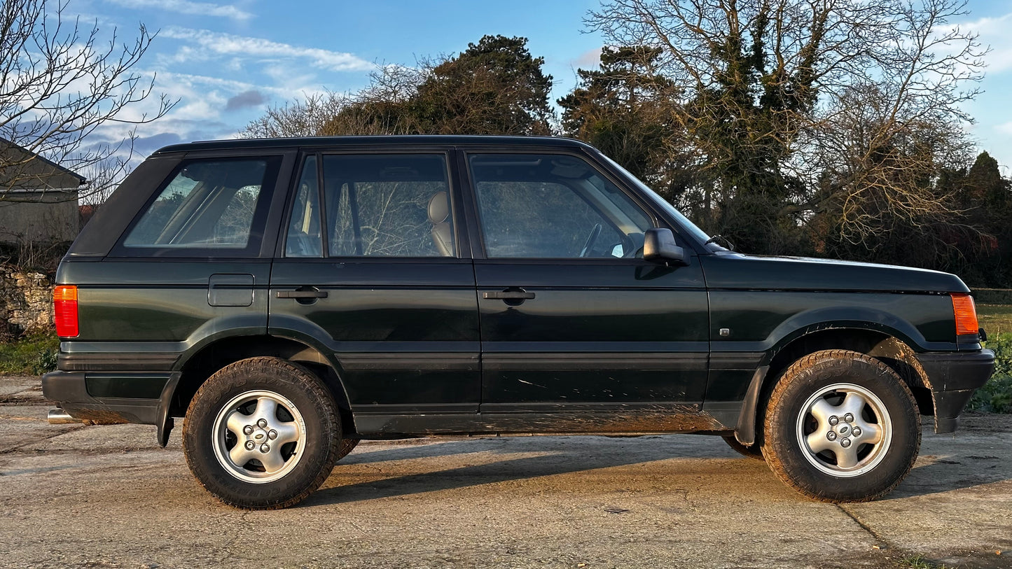 RANGE ROVER P38 4.6 V8 AUTOBIOGRAPHY GEMS