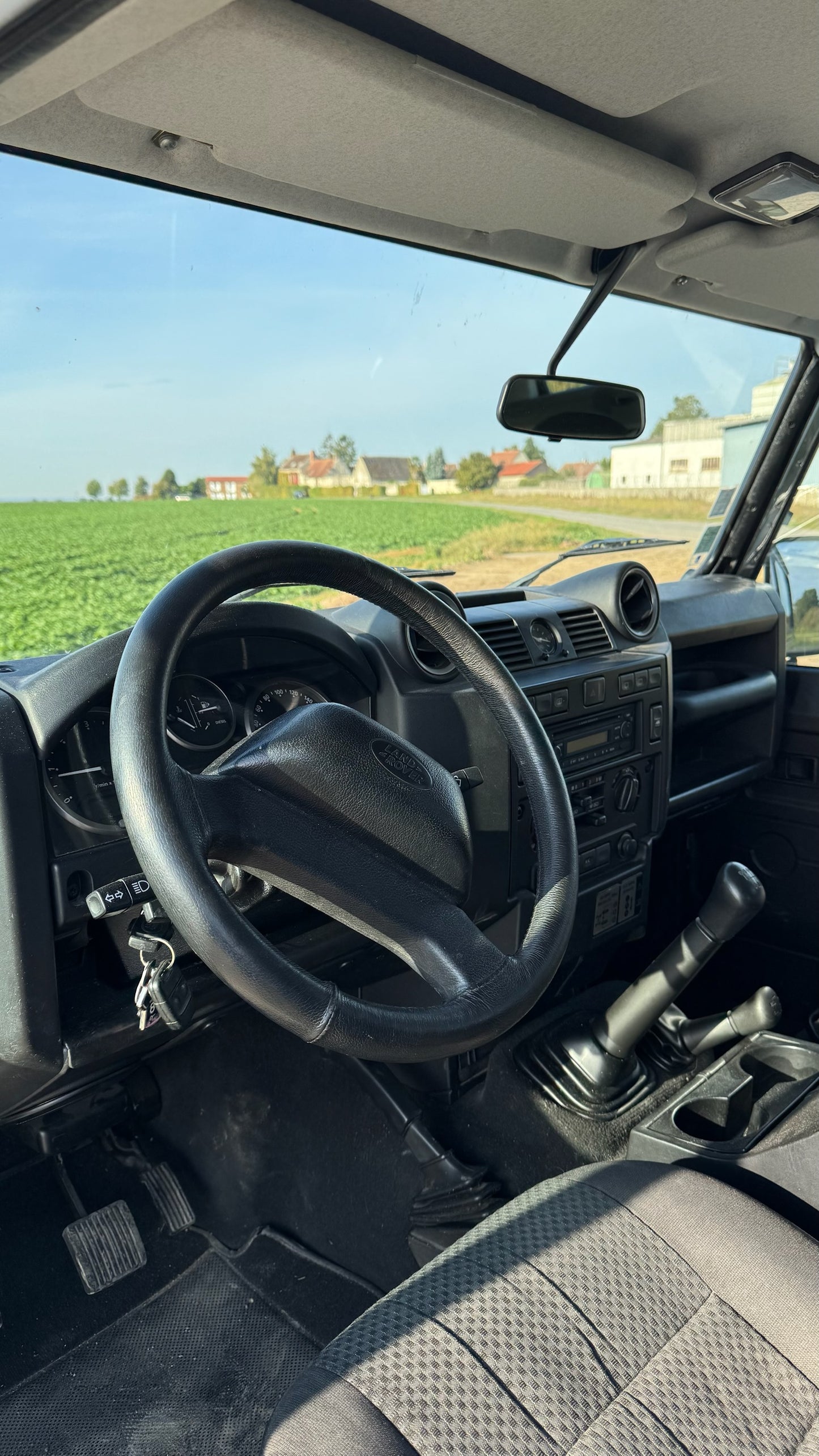 Land Rover Defender 90 TD4 SW