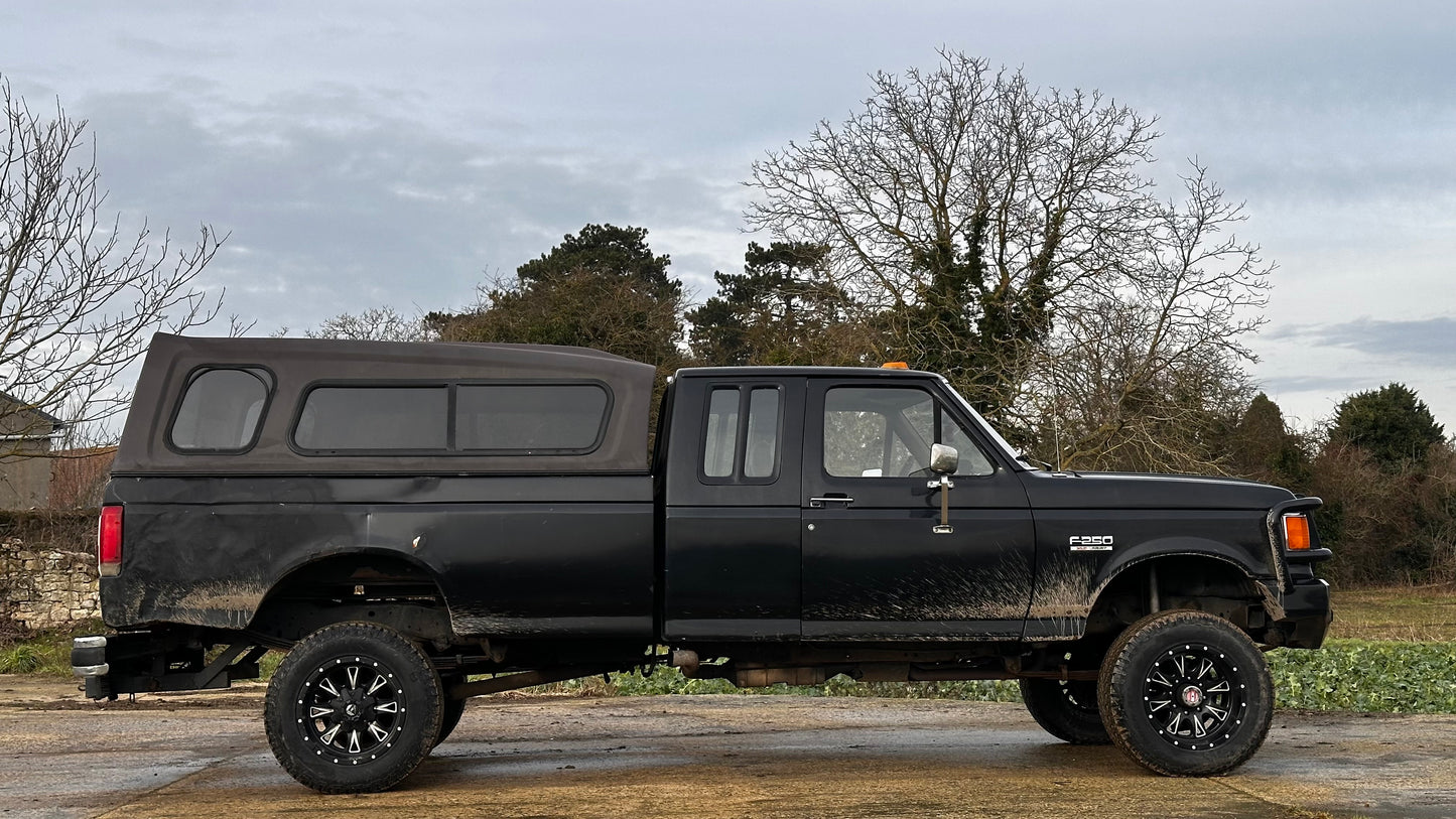 Ford F-250 XLT Lariat