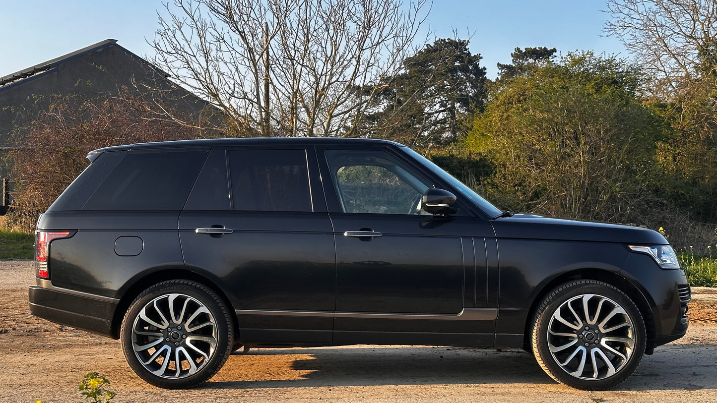 Range Rover L405 Autobiography 3.0 TDV6 SWB