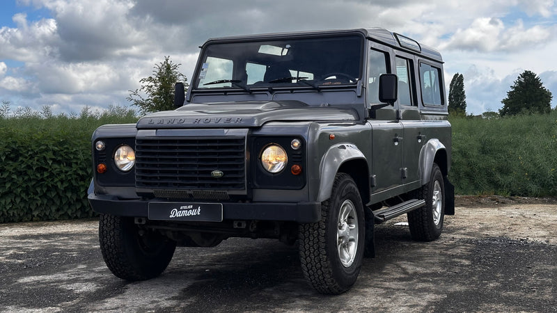 Land Rover Defender 110 S 2.4 TD4