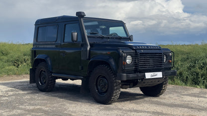 Land Rover Defender 90 SE 2.4 TD4