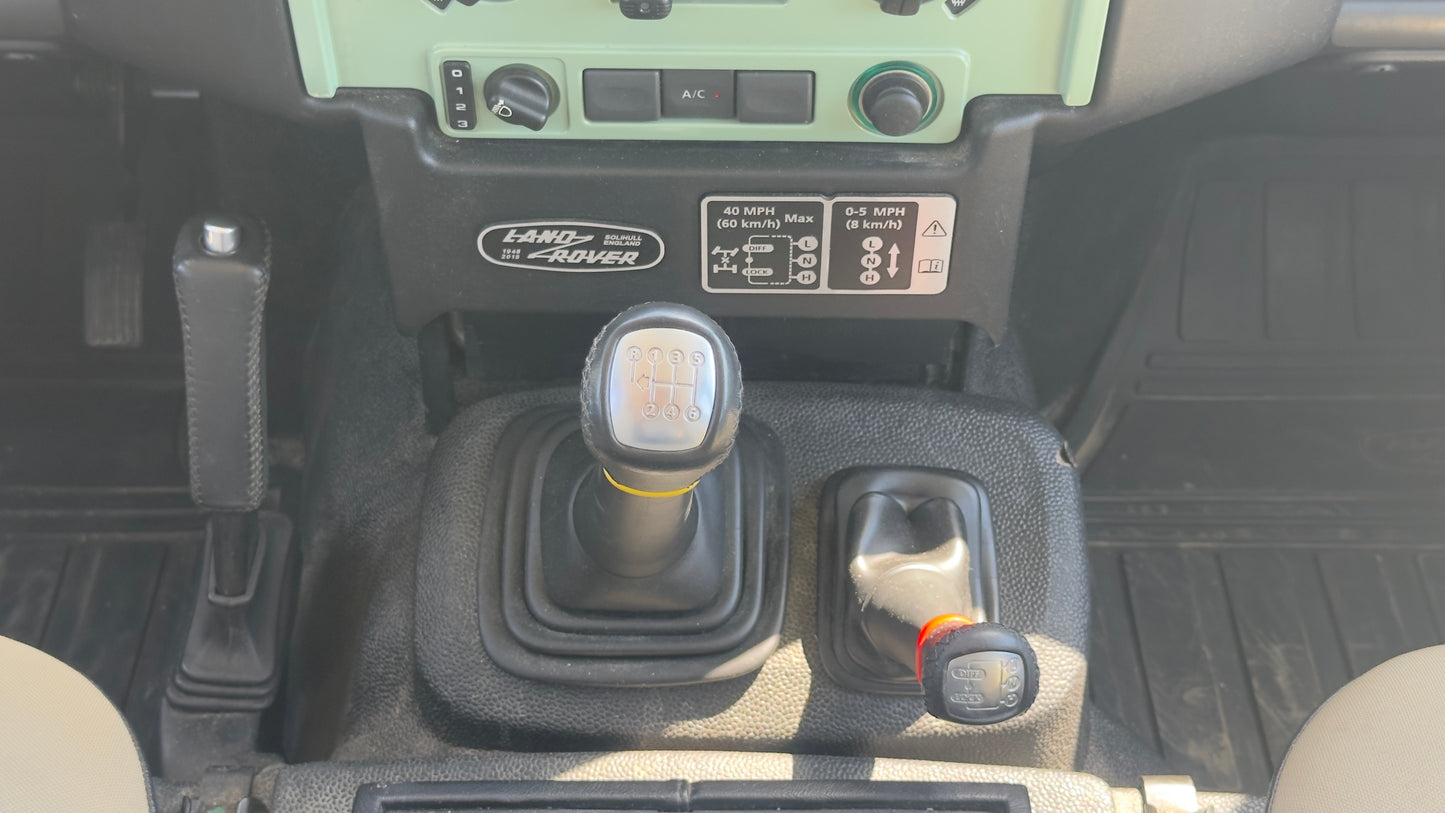 Land Rover Defender 110 2.2 TD4 Héritage Edition