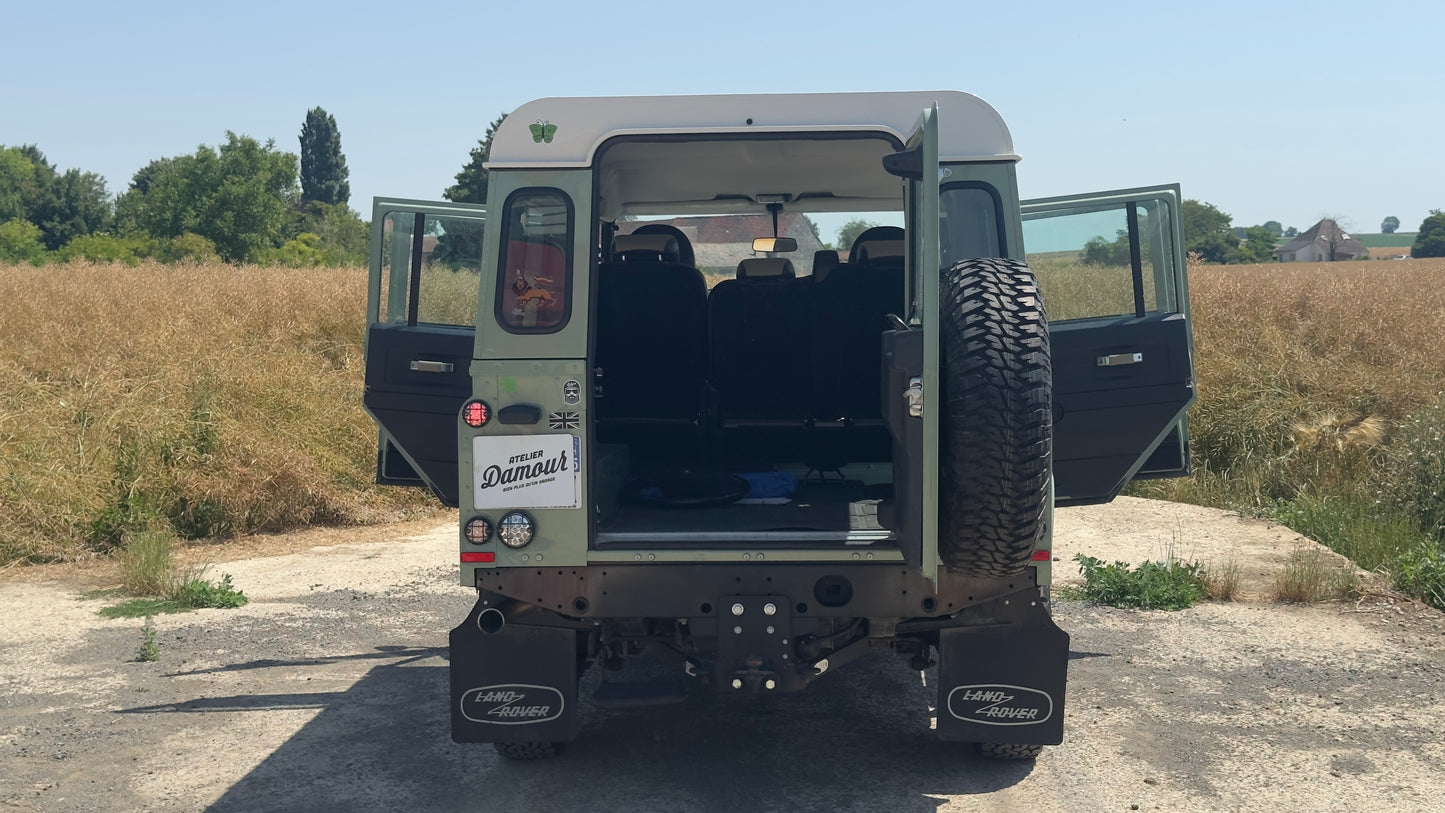 Land Rover Defender 110 2.2 TD4 Héritage Edition