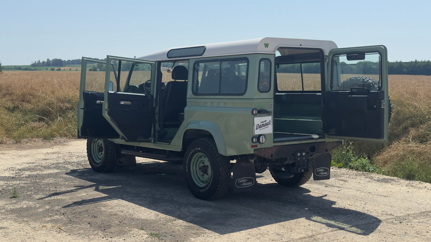 Land Rover Defender 110 2.2 TD4 Héritage Edition