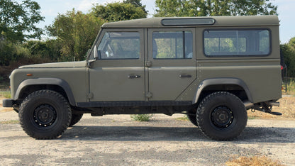 Land Rover Defender 110 2.5 TD5