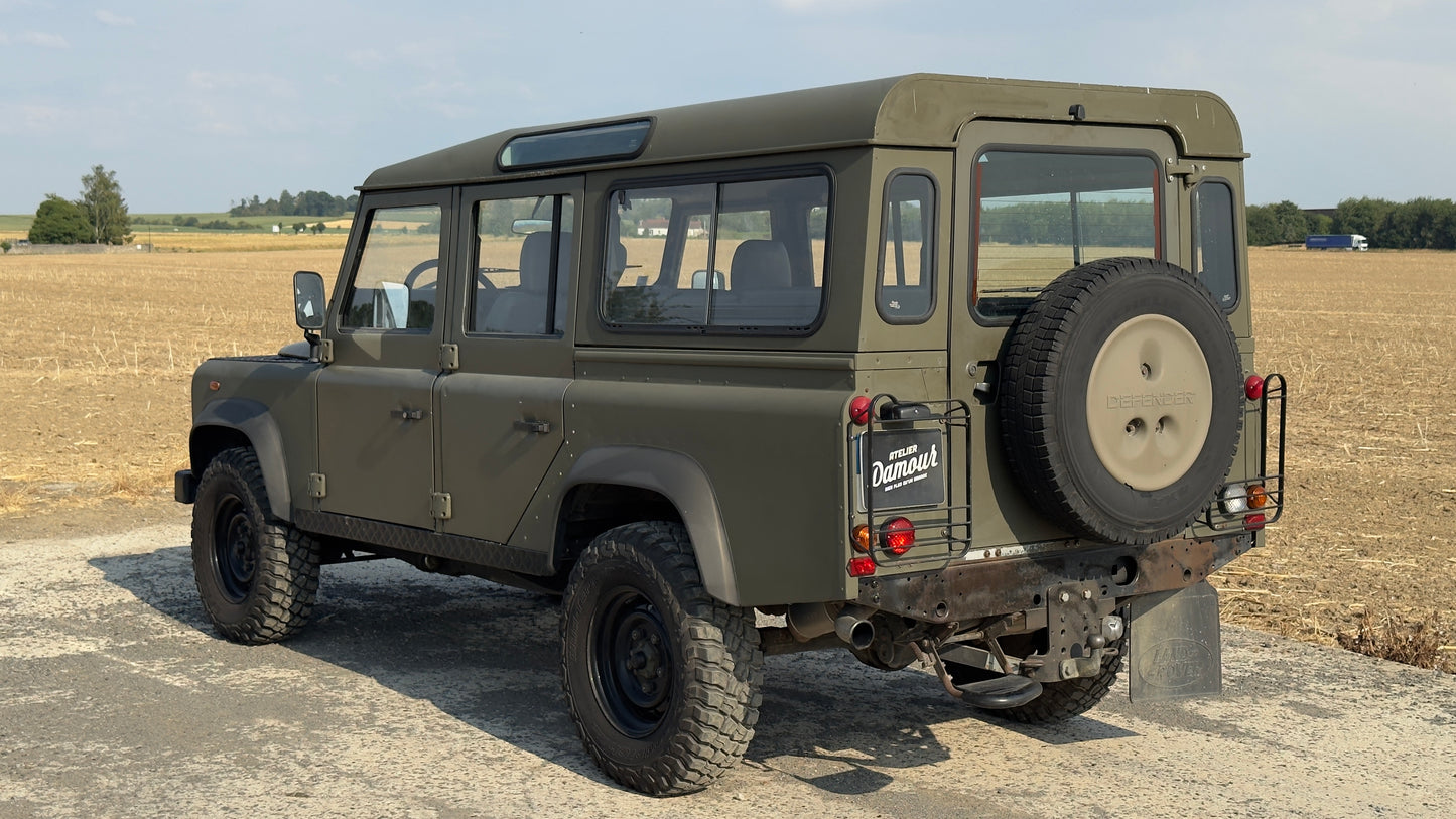 Land Rover Defender 110 2.5 TD5