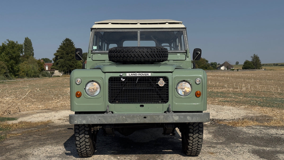 VEHICLE PRESENTATION