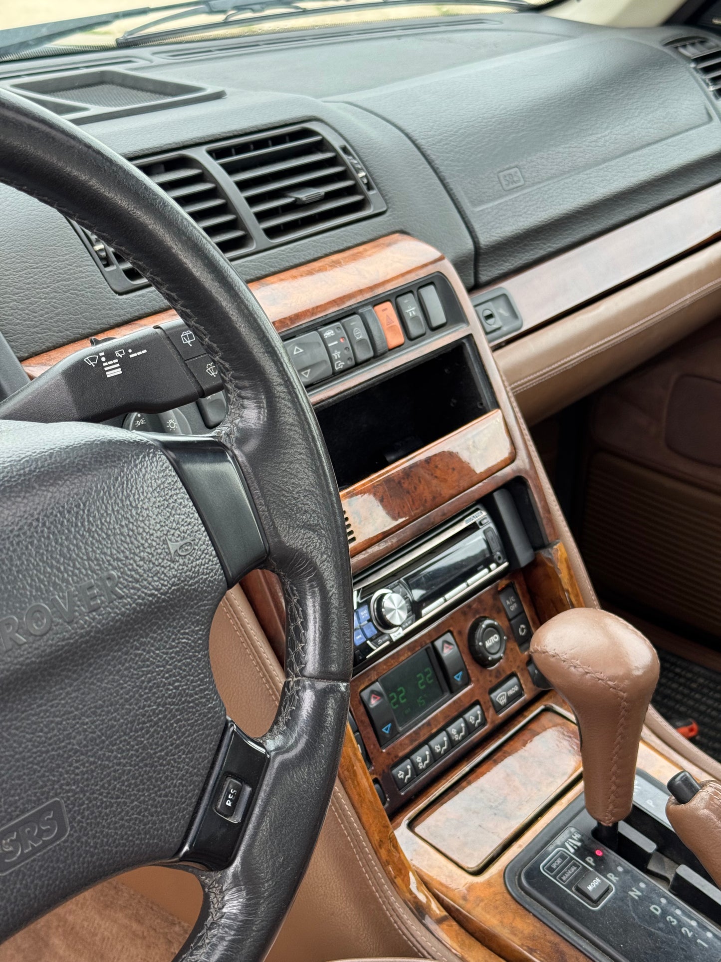 RANGE ROVER P38 4.6 V8 AUTOBIOGRAPHY GEMS