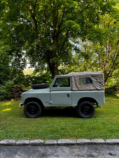 Land Rover Series 3 Station Wagon