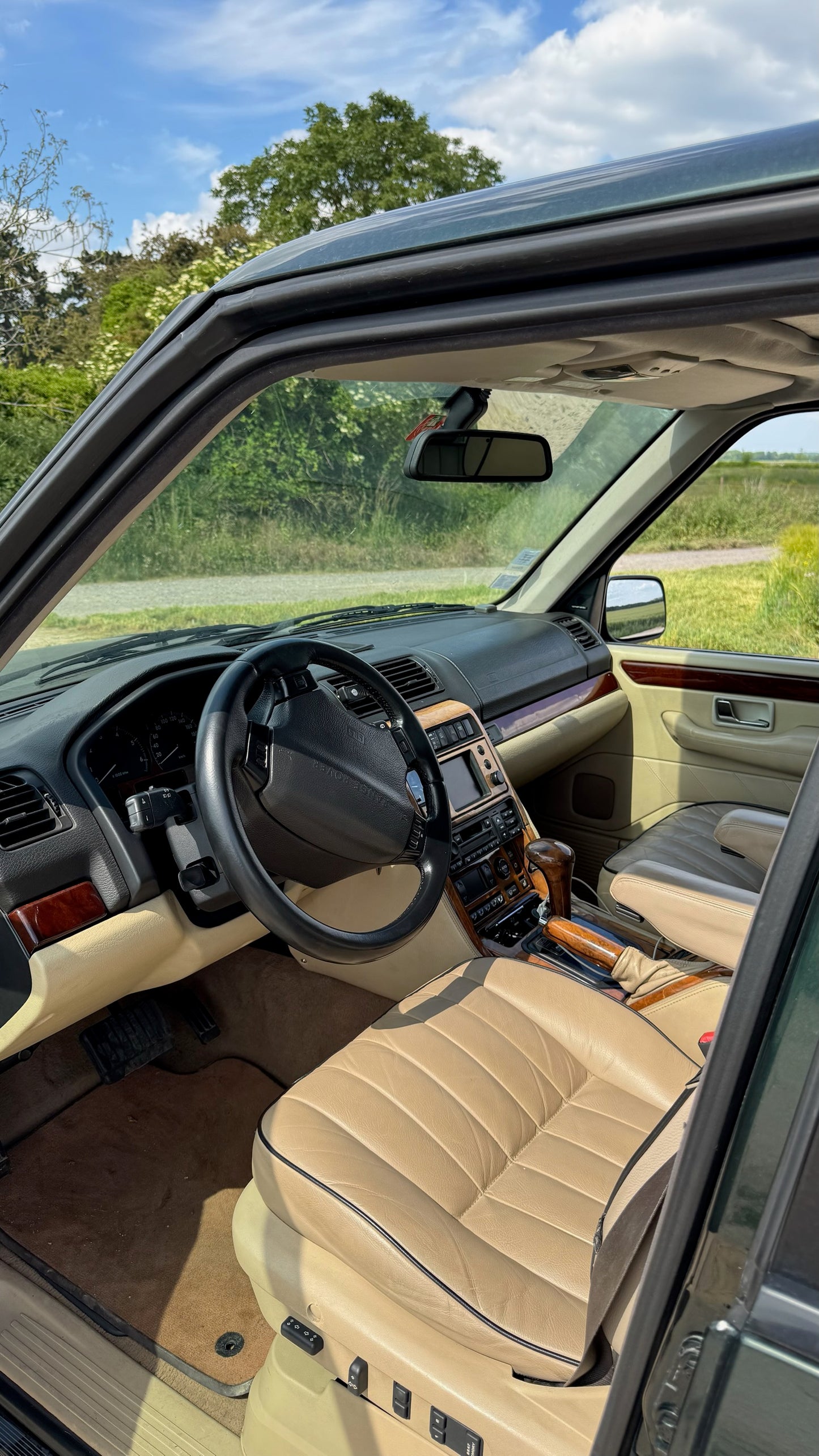 RANGE ROVER P38 4.6 V8 AUTOBIOGRAPHY