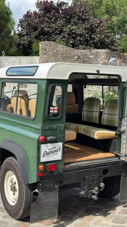 Land Rover Defender TD5 Green